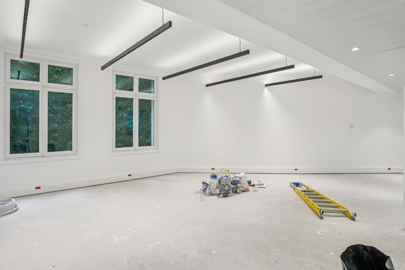 
                                                Location
                                                 Location Bureaux Paris 75008