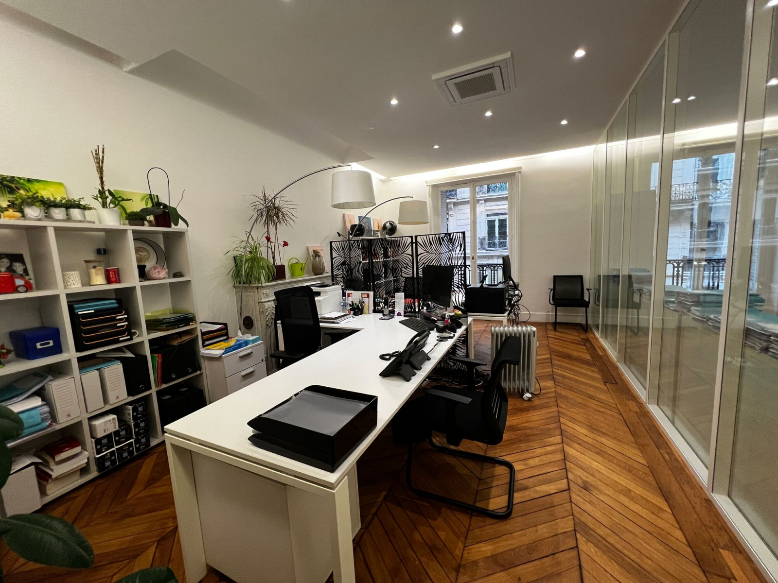 
                                                Location
                                                 Location Bureaux Paris 75008
