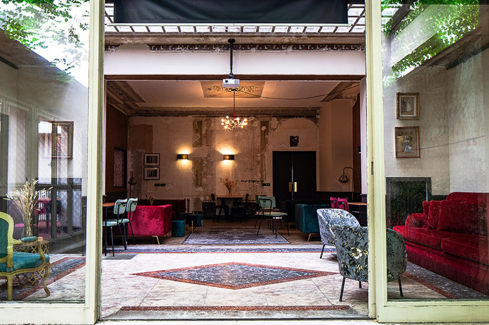 
                                                Location
                                                 Location Bureaux Paris 75008