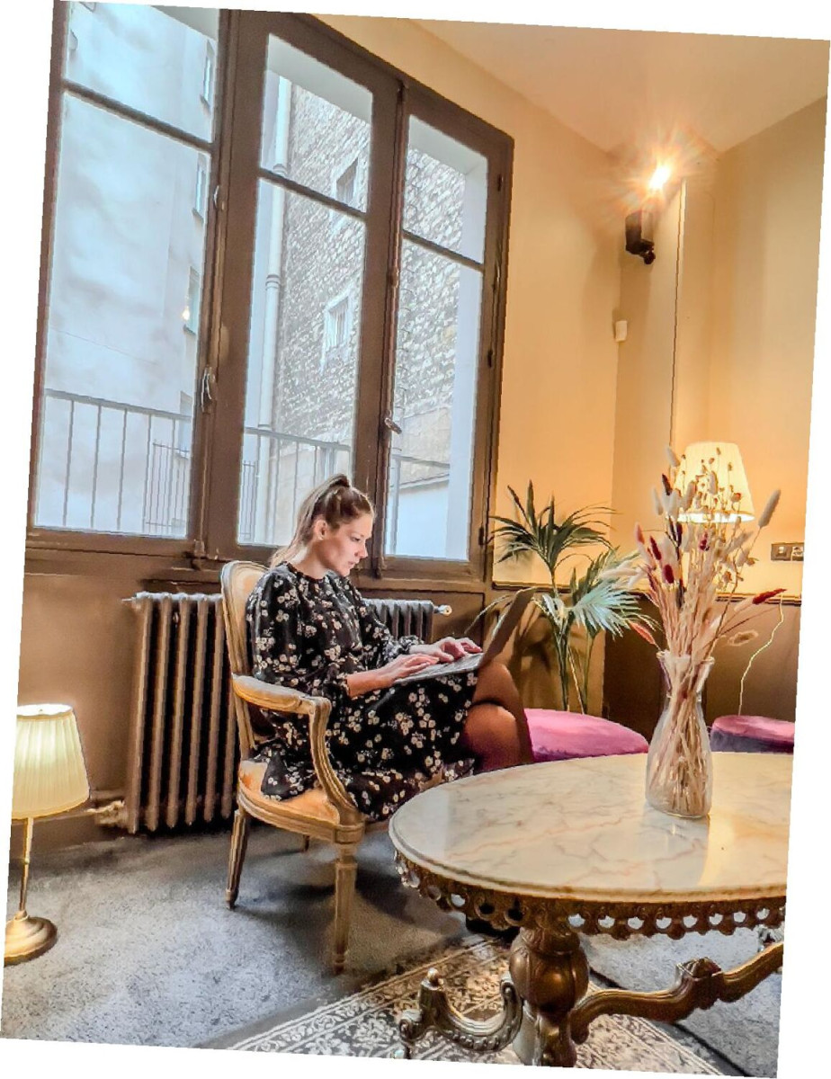 
                                                Location
                                                 Location Bureaux Paris 75008