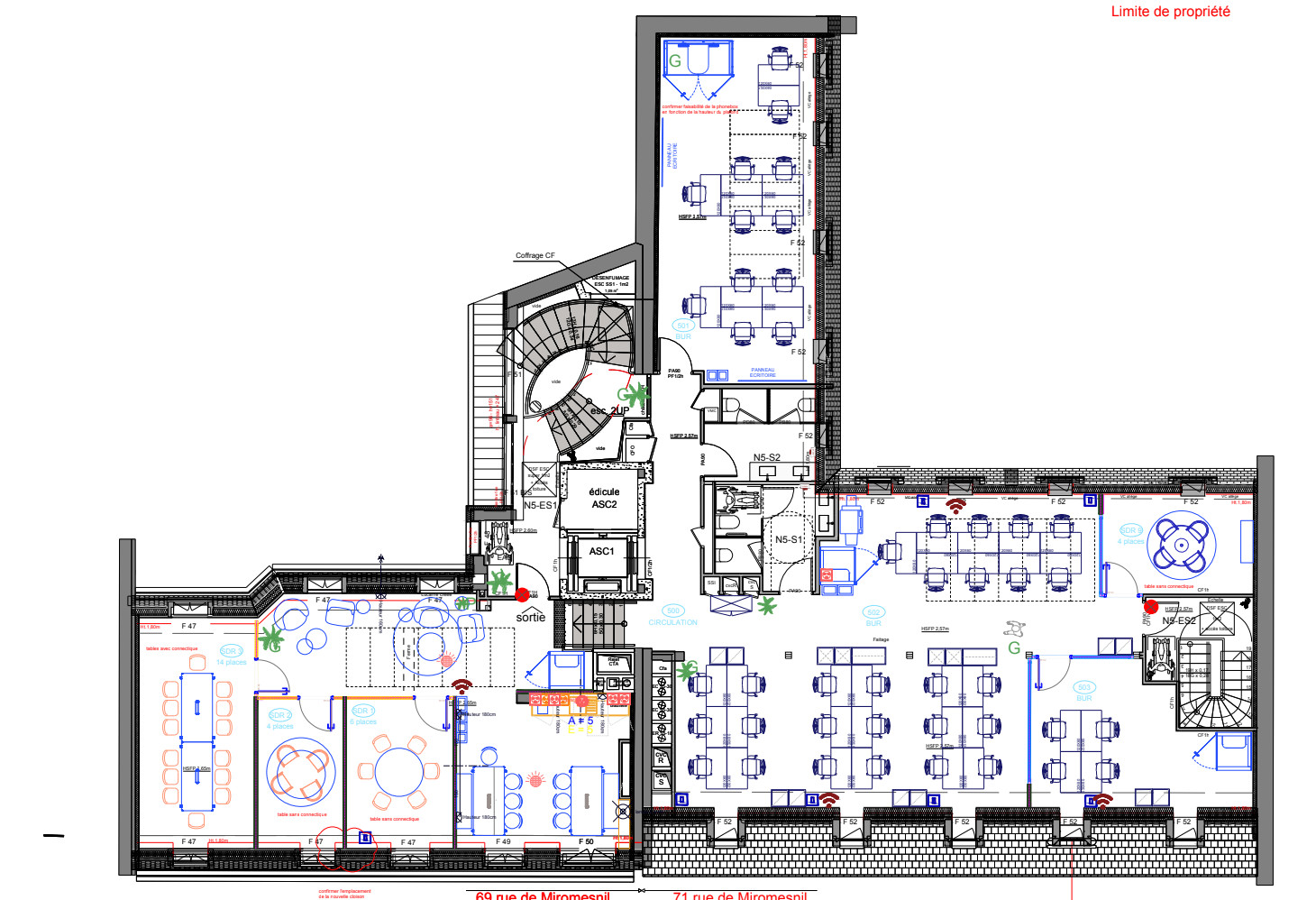 
                                                Location
                                                 Location Bureaux Paris 75008