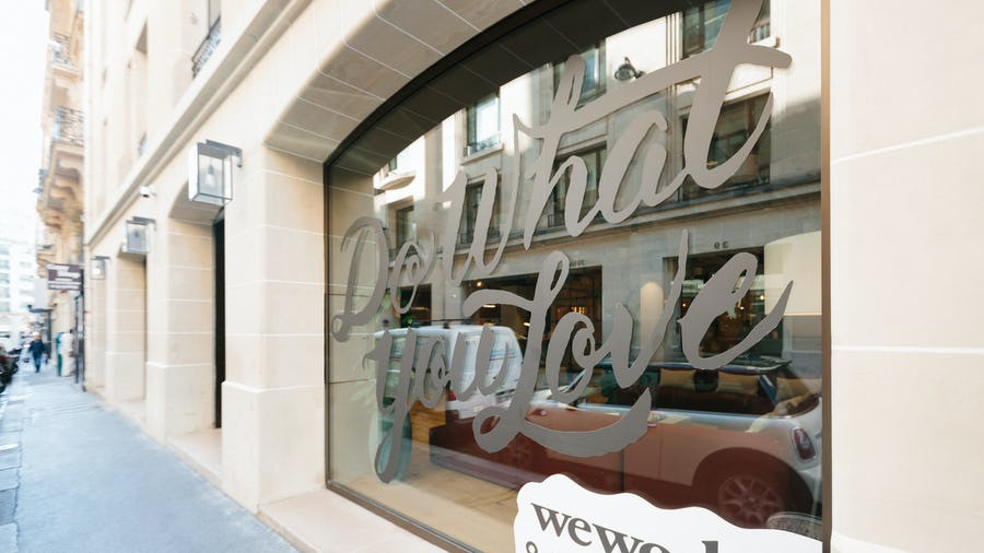 
                                                Location
                                                 Location Bureaux Paris 75008