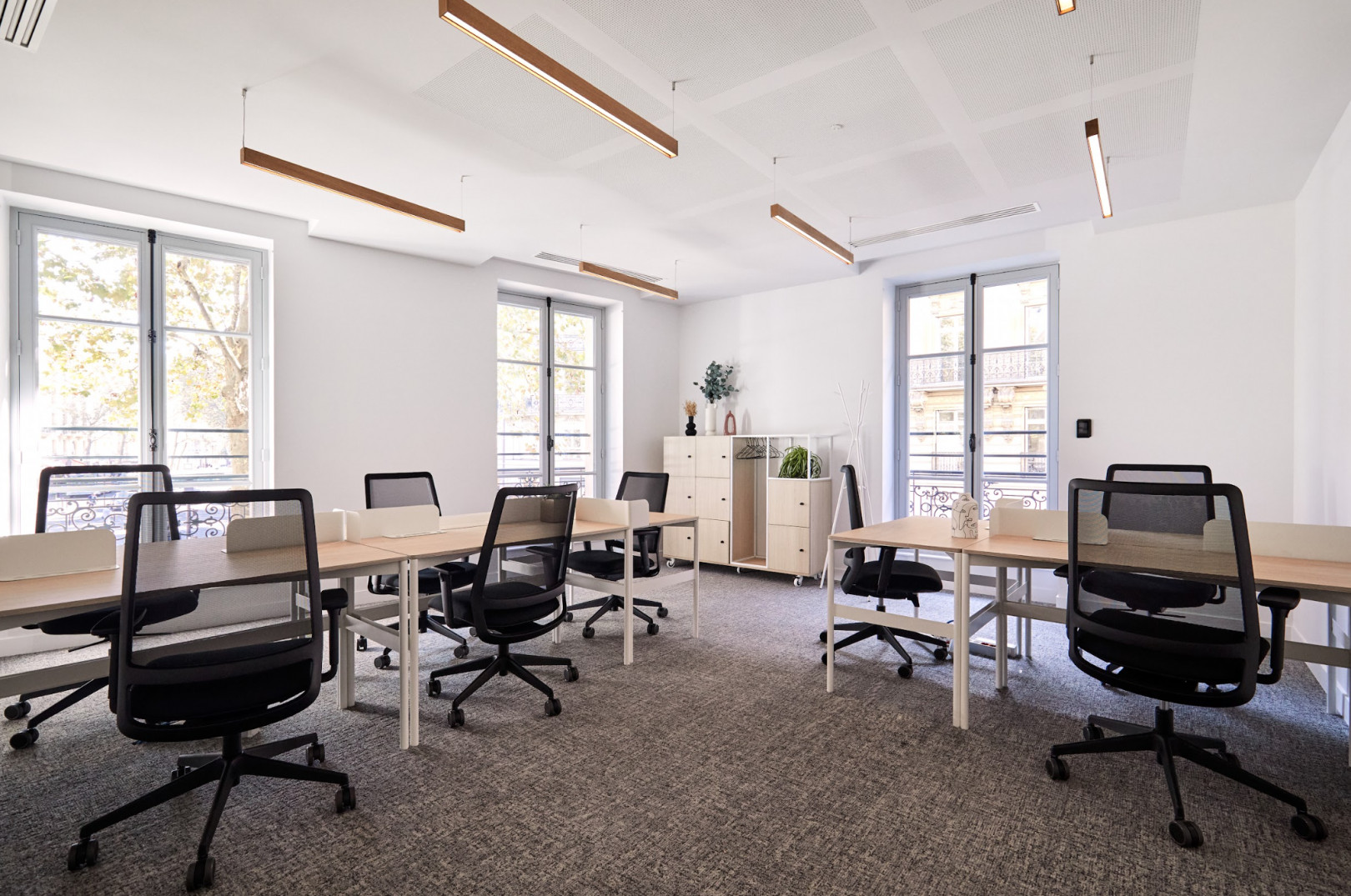 
                                                Location
                                                 Location Bureaux Paris 75008