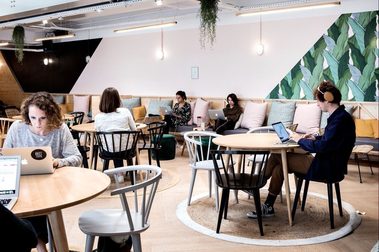 
                                                Location
                                                 Location Bureaux Paris 75008