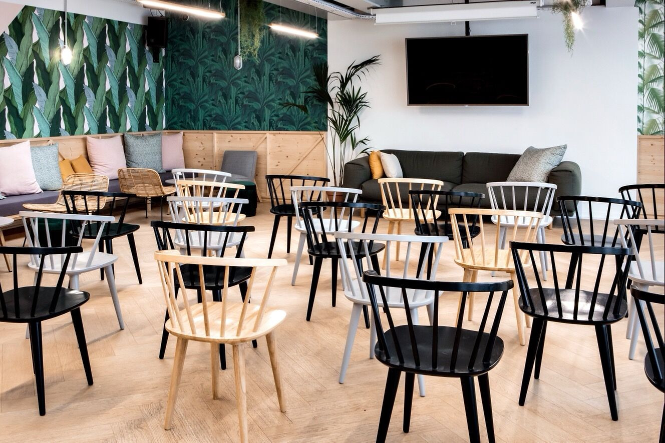 
                                                Location
                                                 Location Bureaux Paris 75008