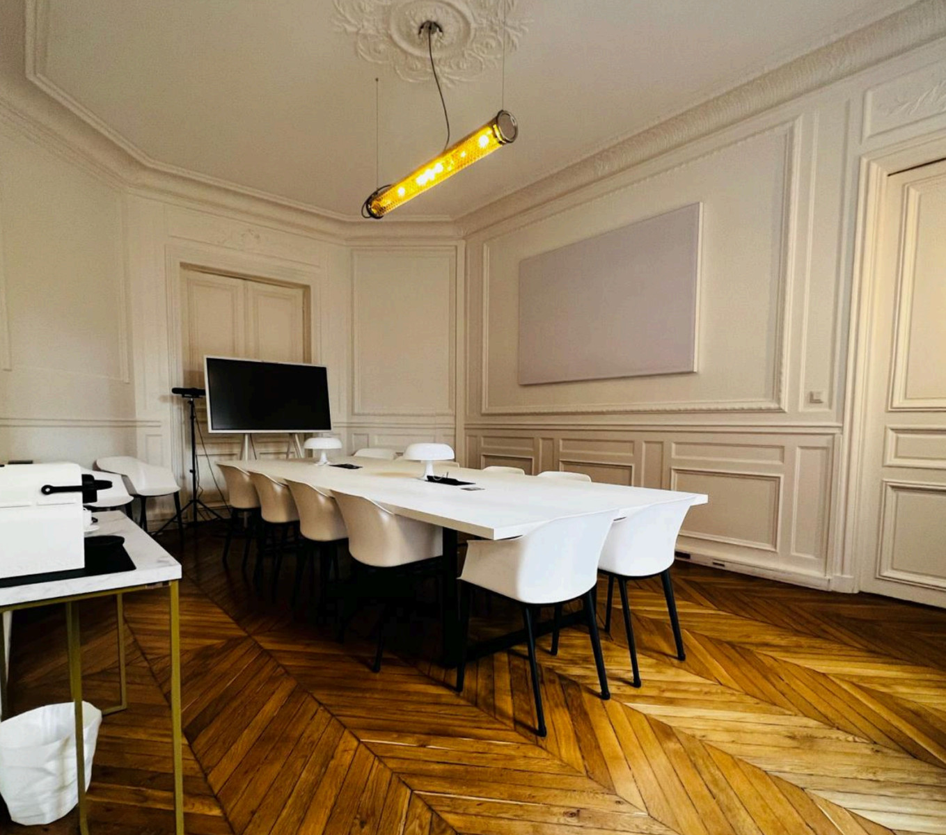 
                                                Location
                                                 Location Bureaux Paris 75008