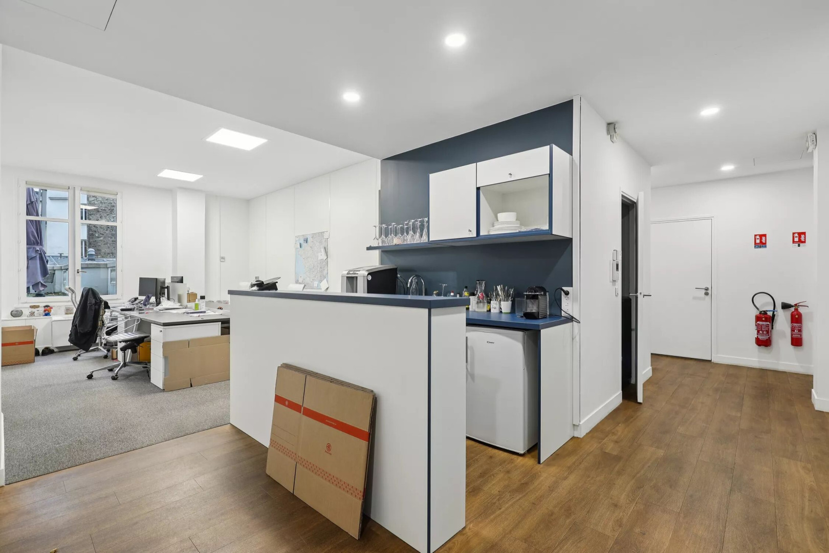 
                                                Location
                                                 Location Bureaux Paris 75008