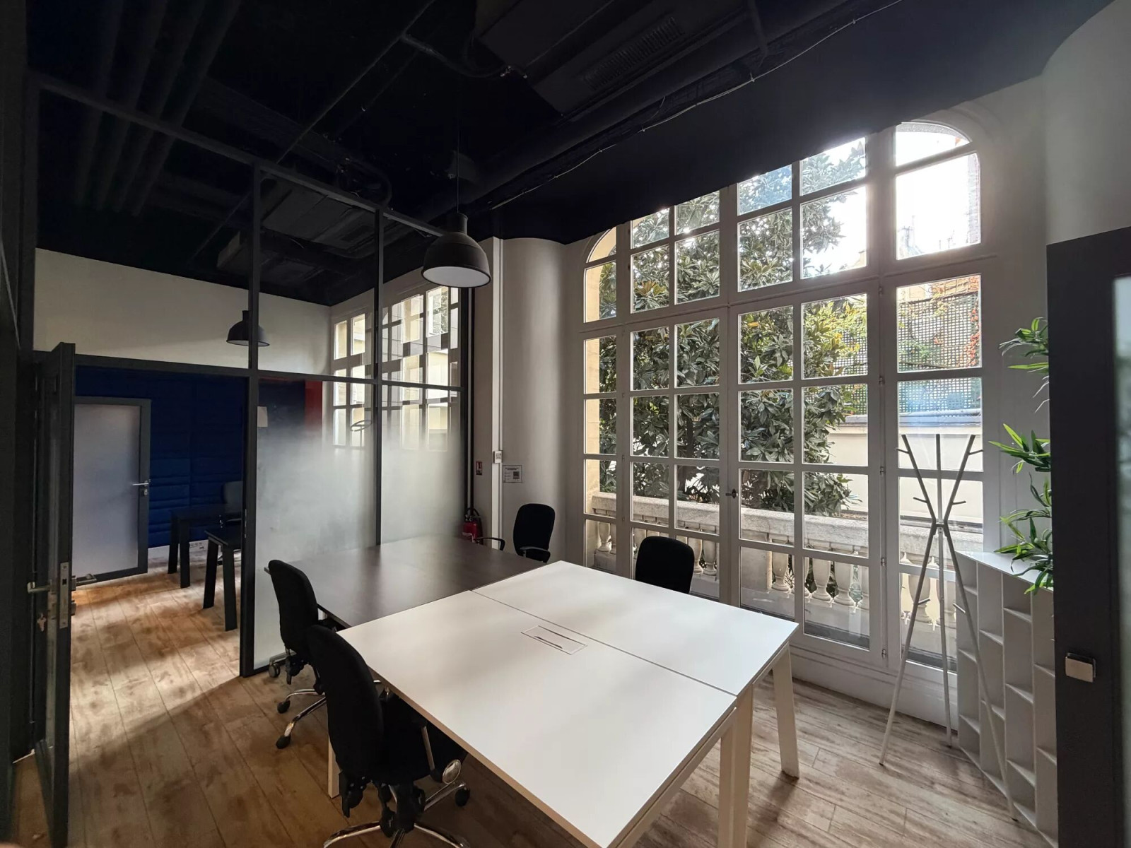 
                                                Location
                                                 Location Bureaux Paris 75008