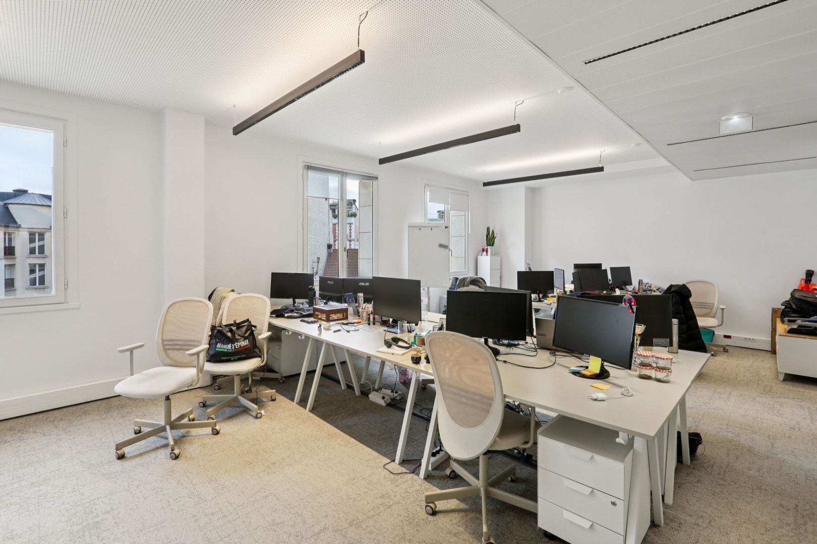 
                                                Location
                                                 Location Bureaux Paris 75008