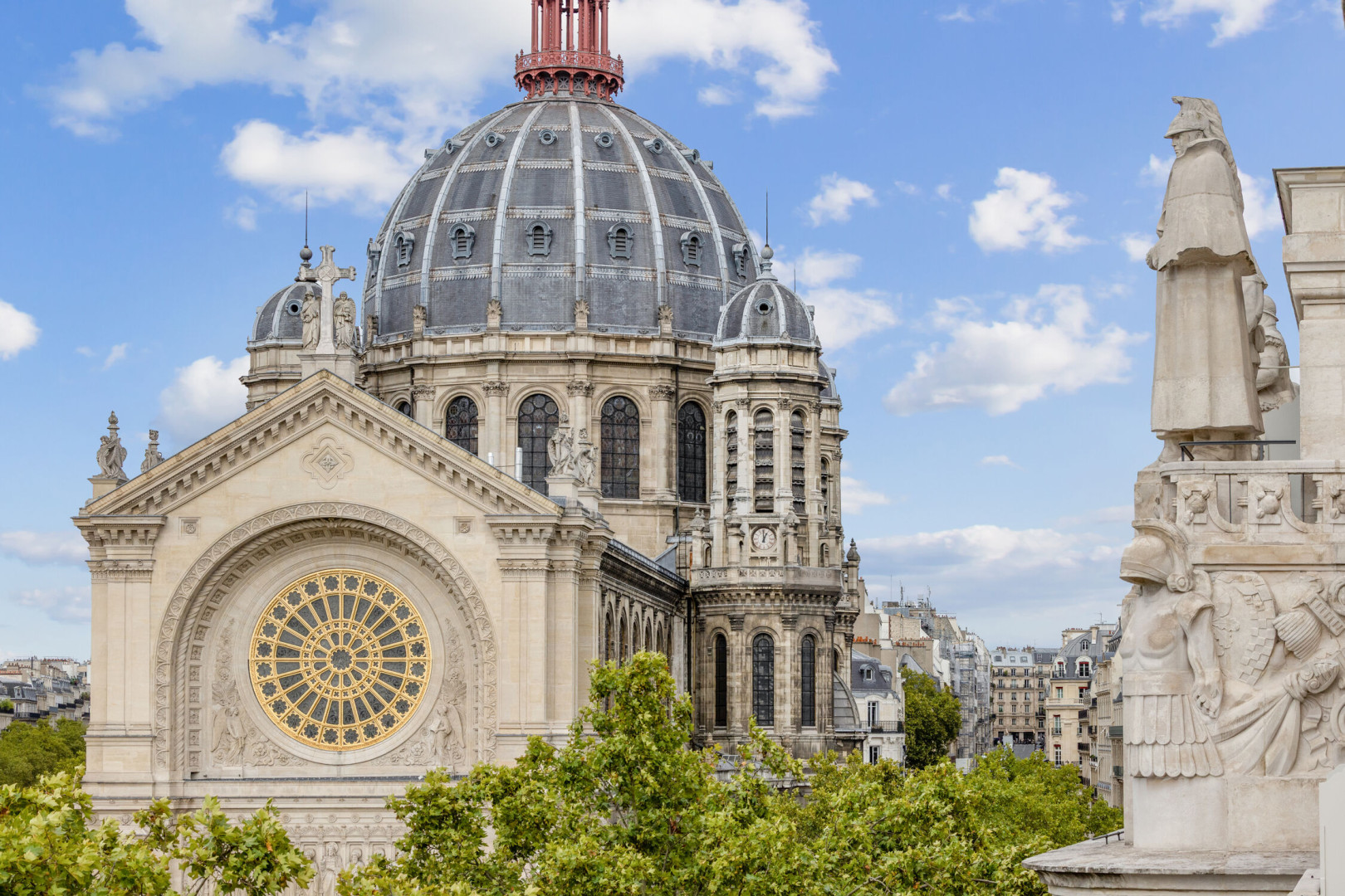 
                                                Location
                                                 Location Bureaux Paris 75008