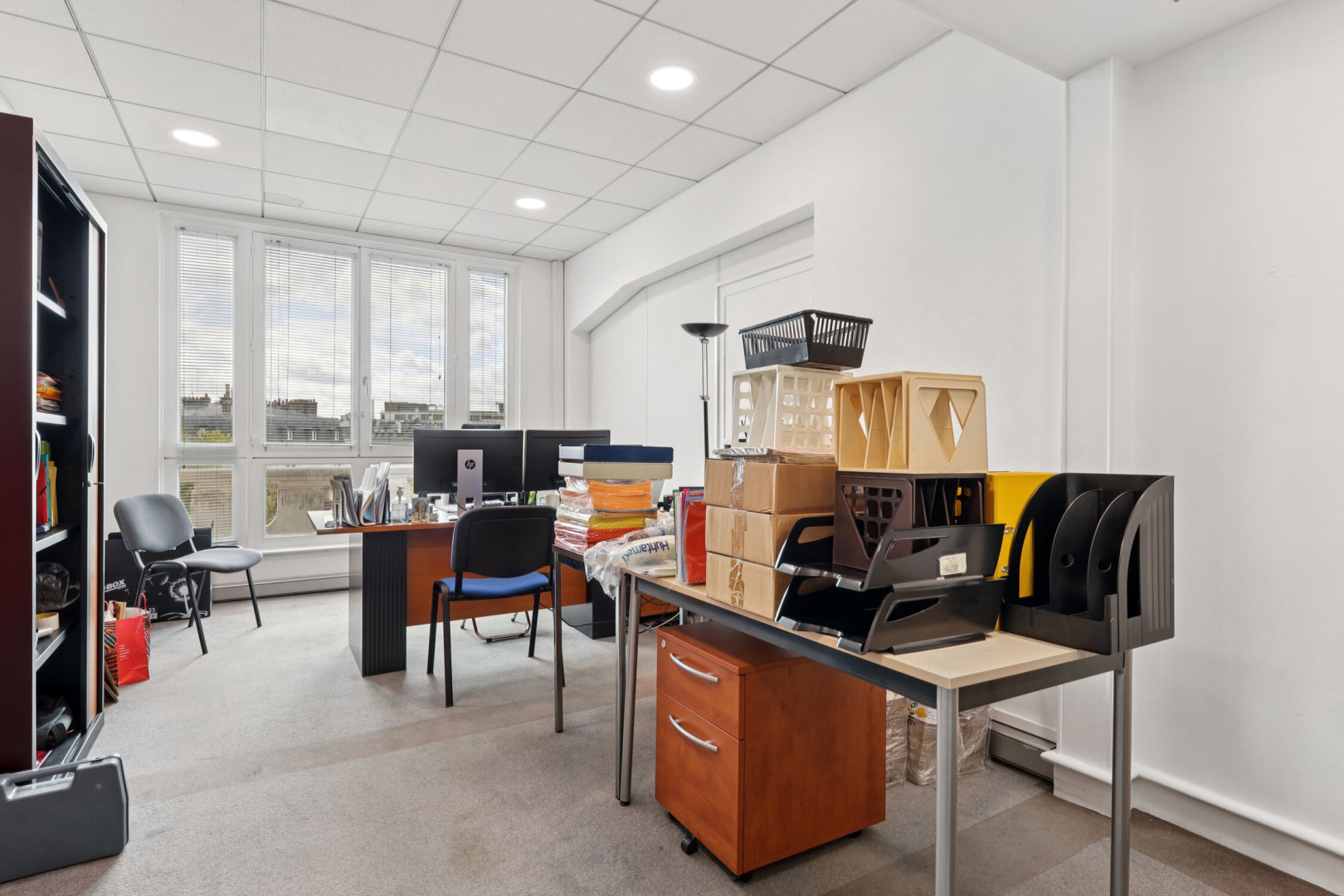 
                                                Location
                                                 Location Bureaux Paris 75008