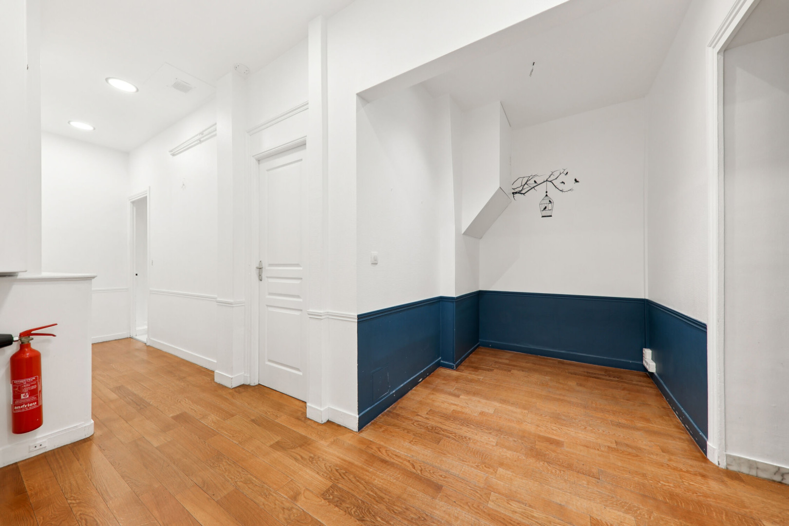 
                                                Location
                                                 Location Bureaux Paris 75008