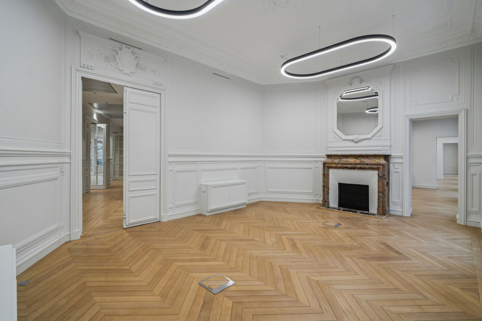 
                                                Location
                                                 Location Bureaux Paris 75008