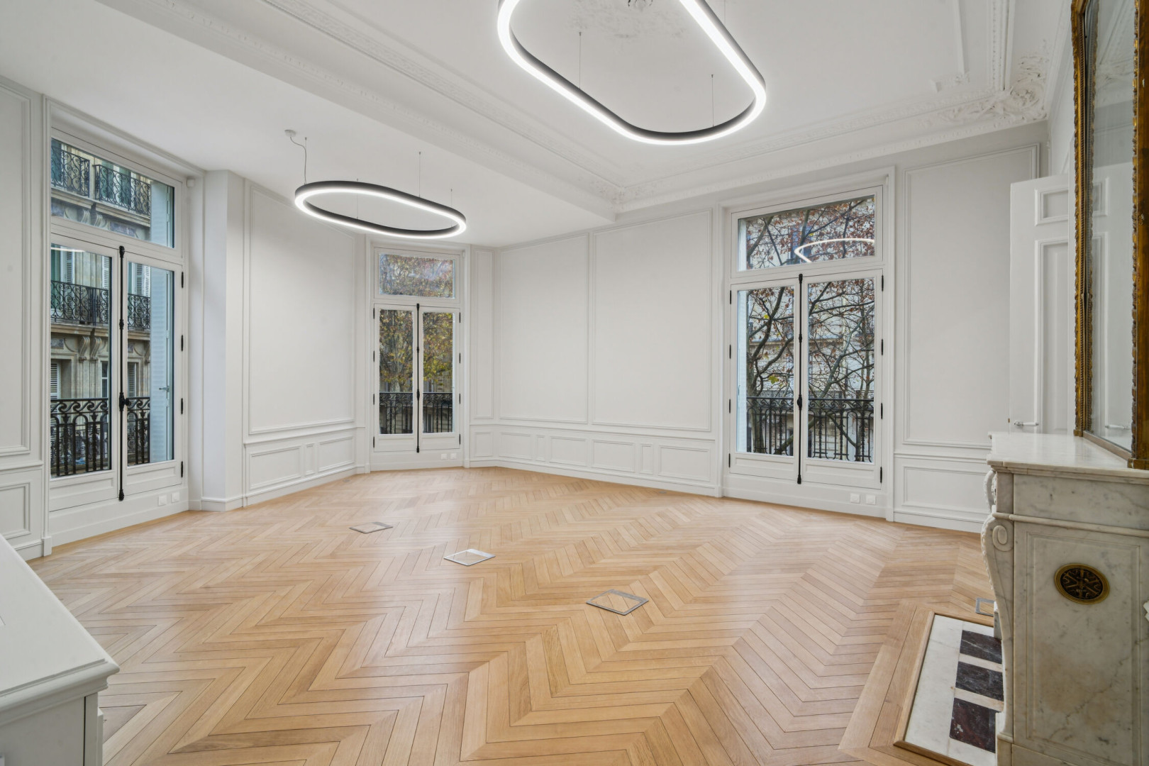 
                                                Location
                                                 Location Bureaux Paris 75008