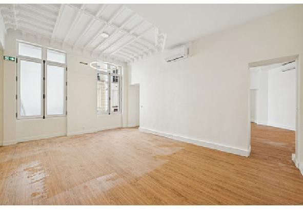 
                                                Location
                                                 Location Bureaux Paris 75008