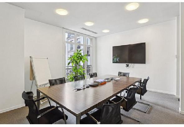 
                                                Location
                                                 Location Bureaux Paris 75008