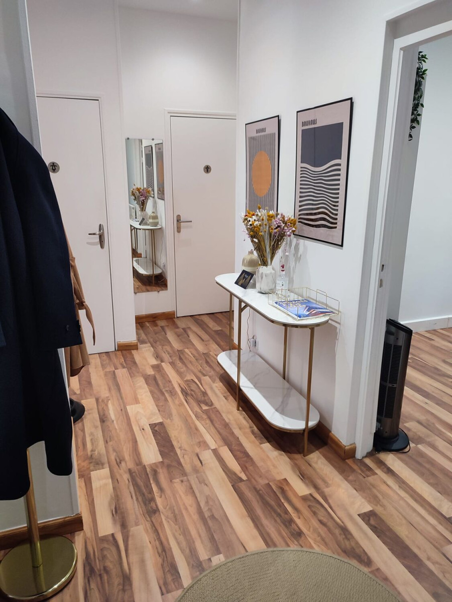 
                                                Location
                                                 Location Bureaux Paris 75008