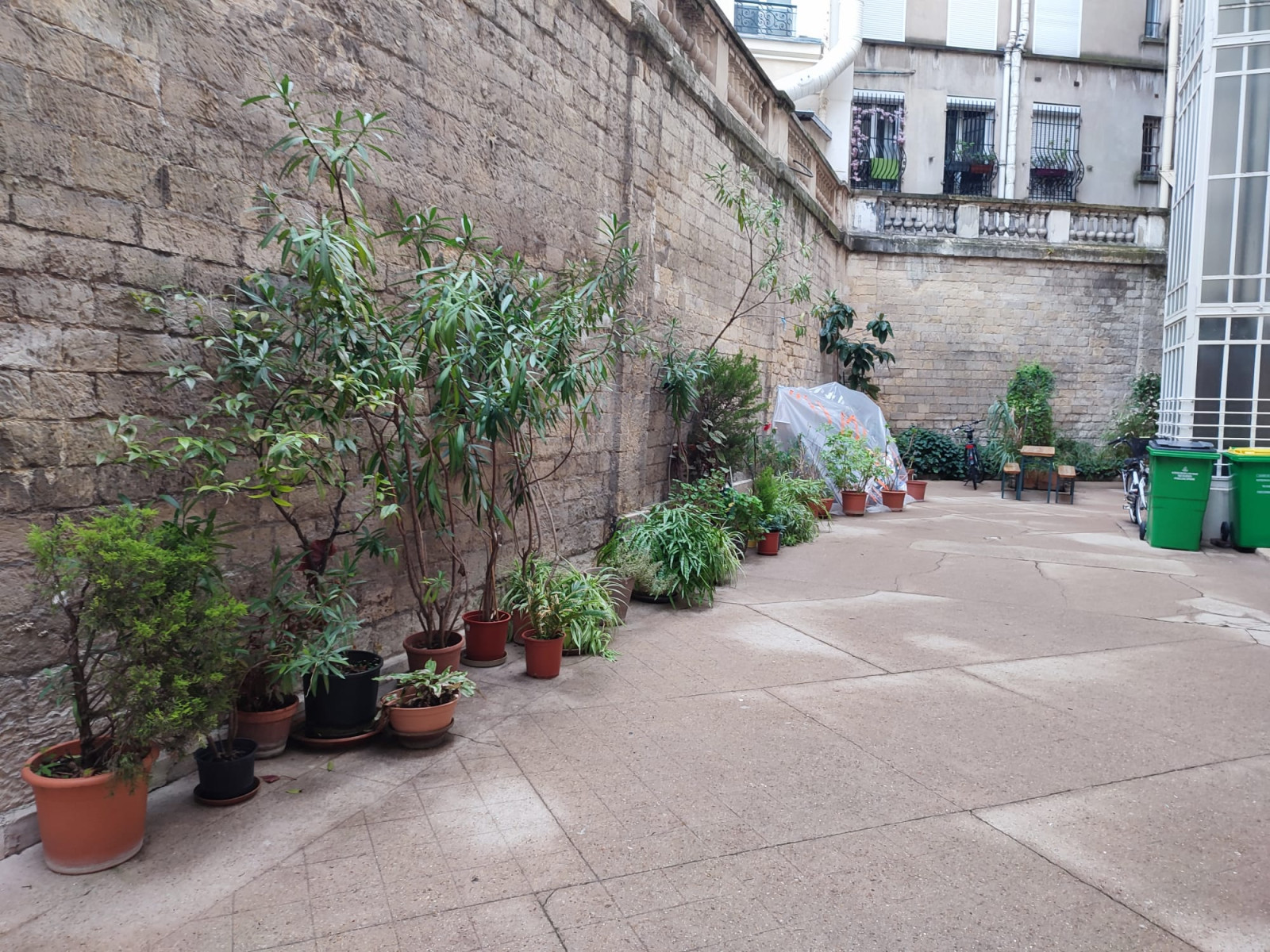
                                                Location
                                                 Location Bureaux Paris 75008