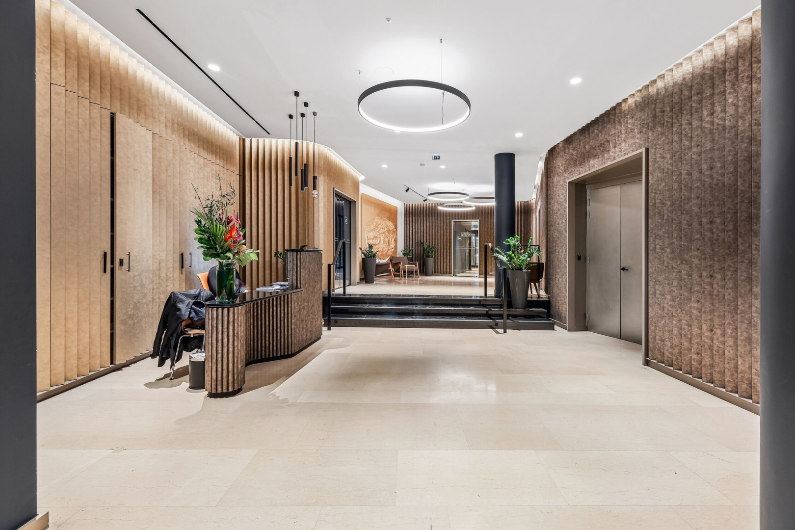 
                                                Location
                                                 Location Bureaux Paris 75008