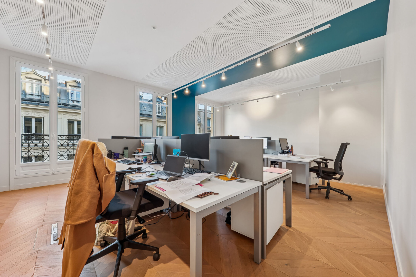
                                                Location
                                                 Location Bureaux Paris 75008