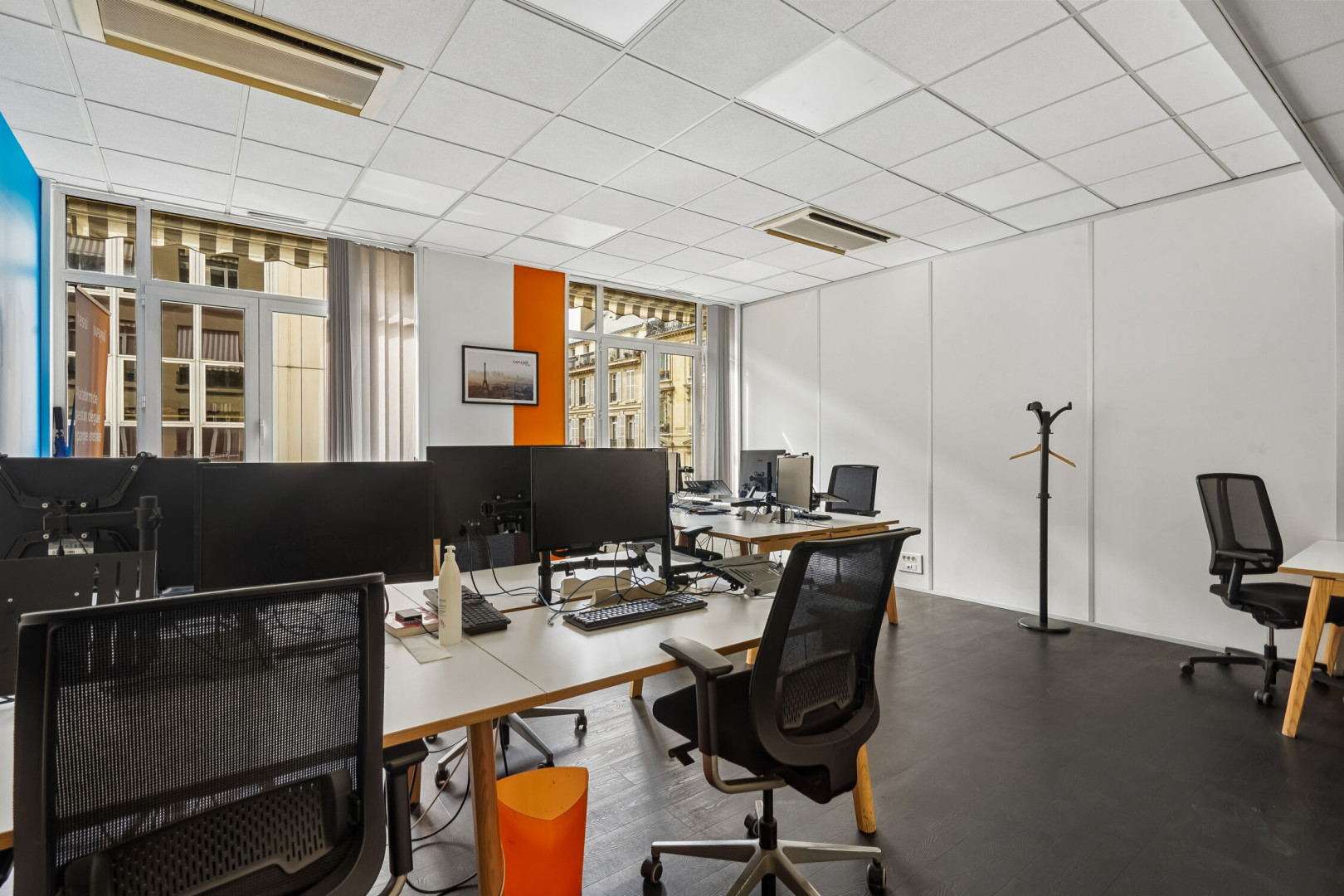 
                                                Location
                                                 Location Bureaux Paris 75008