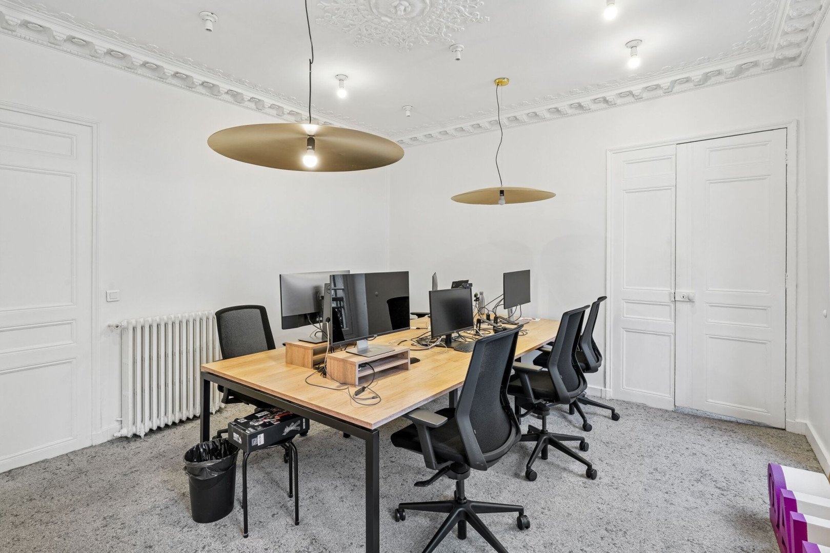 
                                                Location
                                                 Location Bureaux Paris 75008
