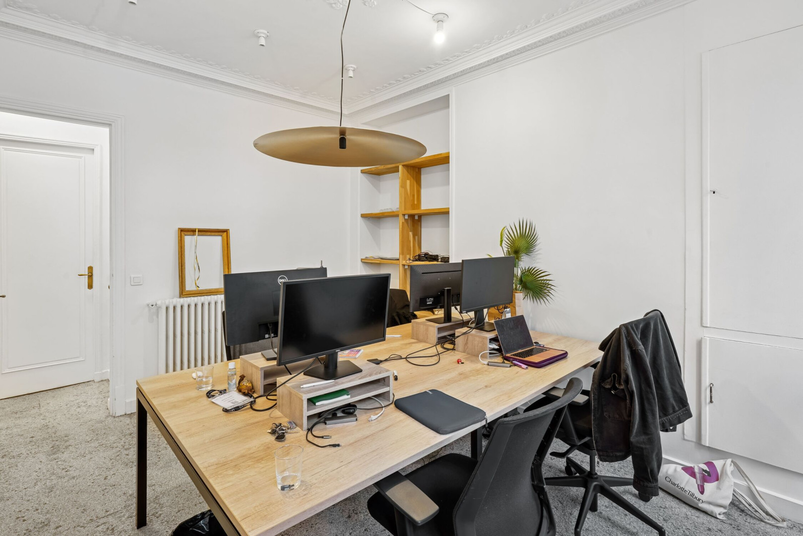 
                                                Location
                                                 Location Bureaux Paris 75008