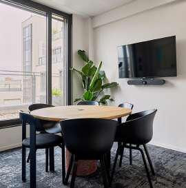 
                                                Location
                                                 Location Bureaux Paris 75008