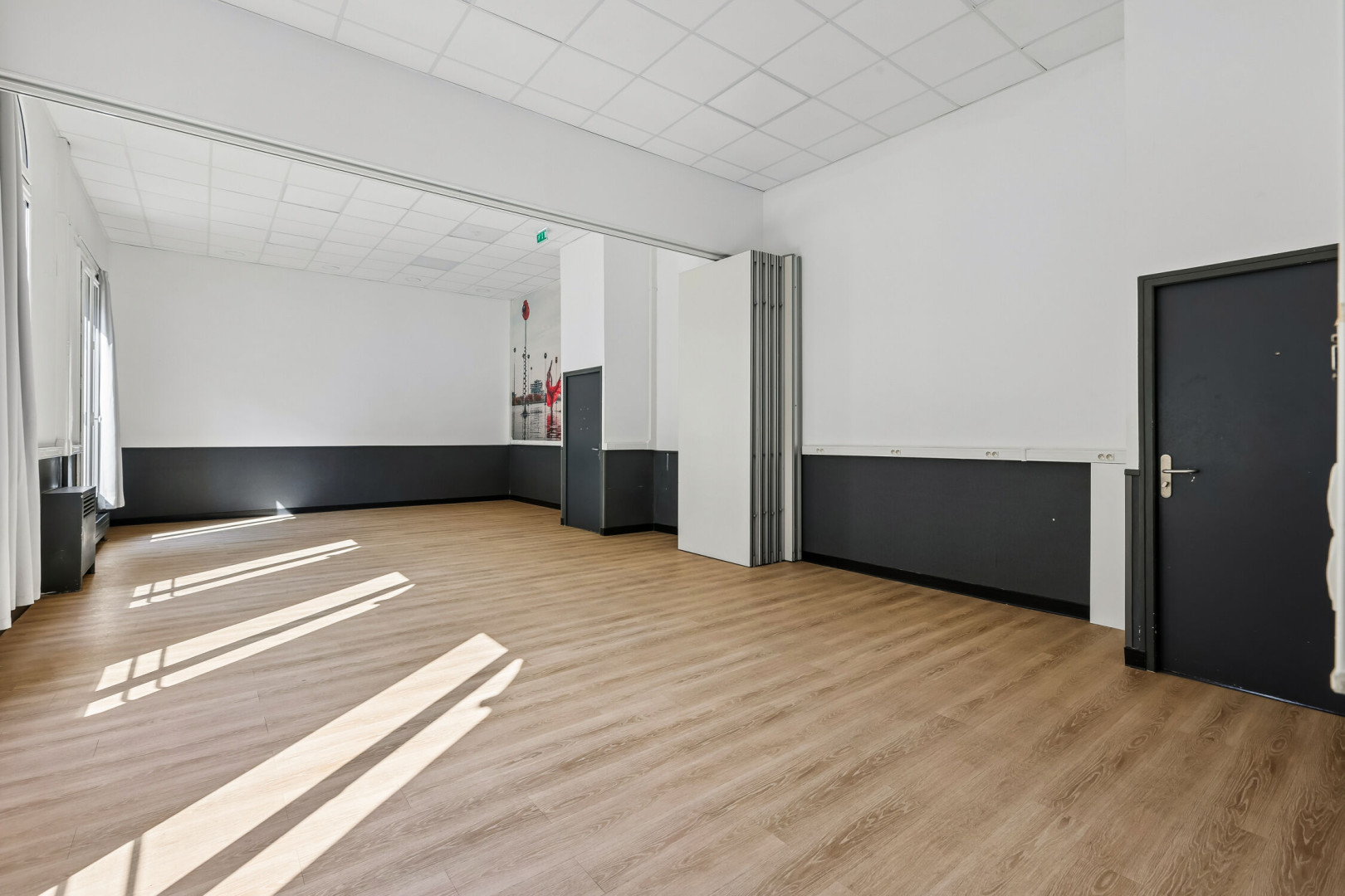 
                                                Location
                                                 Location Bureaux Paris 75008