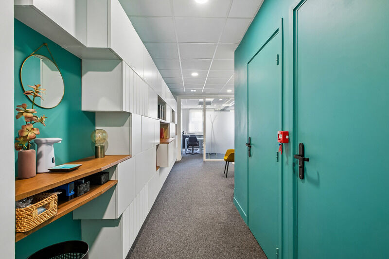 
                                                Location
                                                 Location Bureaux Paris 75008