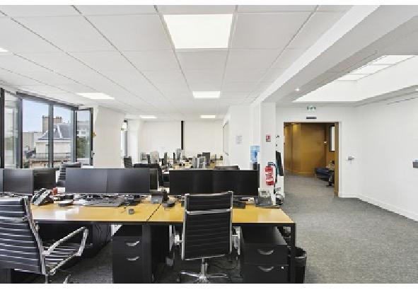 
                                                Location
                                                 Location Bureaux Paris 75008