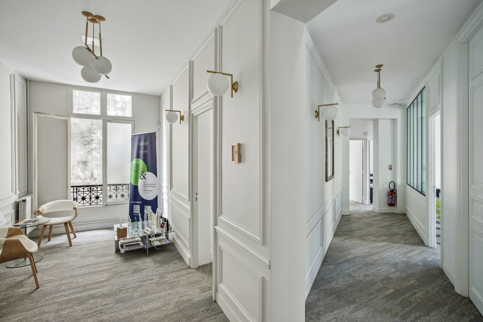 
                                                Location
                                                 Location Bureaux Paris 75008