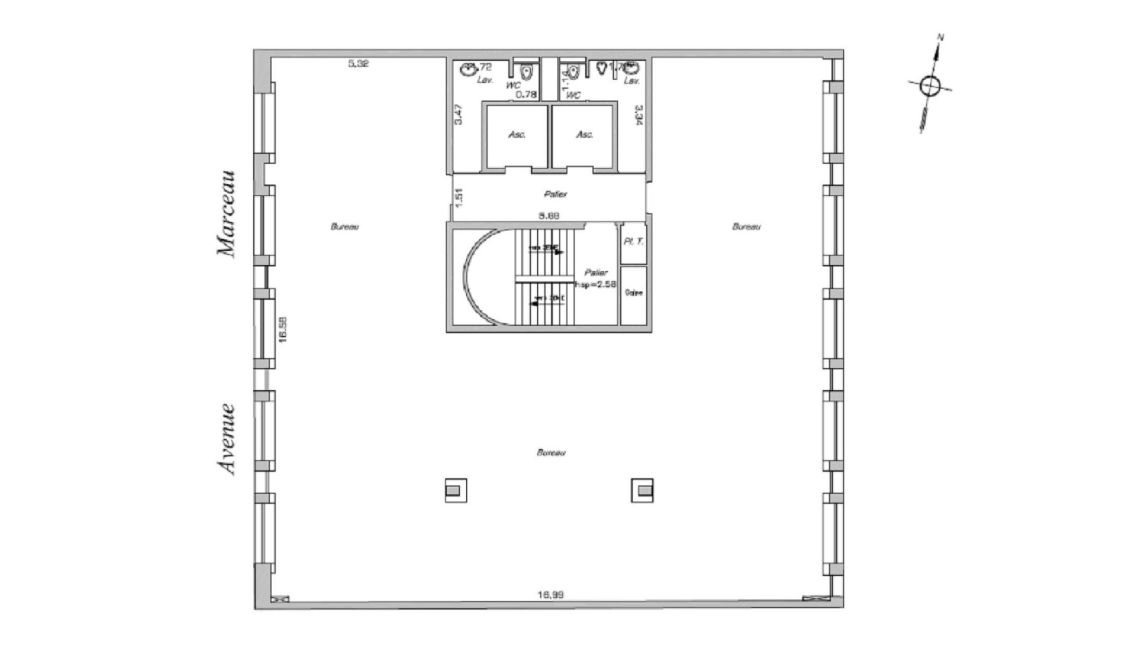 
                                                Location
                                                 Location Bureaux Paris 75008