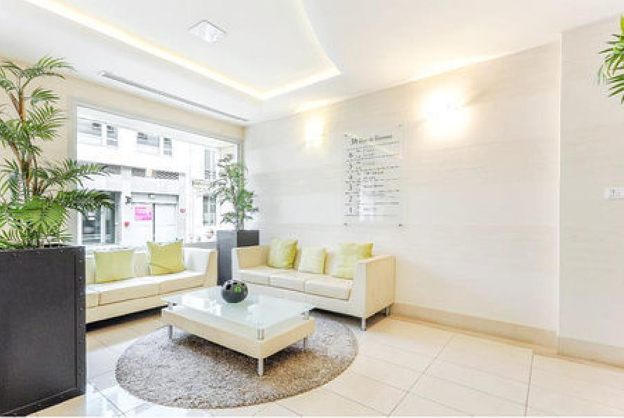 
                                                Location
                                                 Location Bureaux Paris 75008