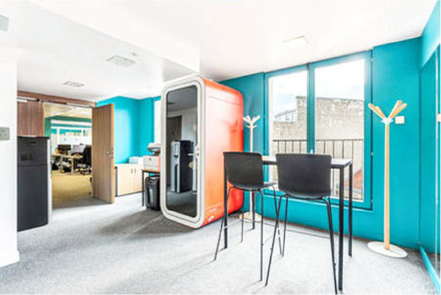 
                                                Location
                                                 Location Bureaux Paris 75008