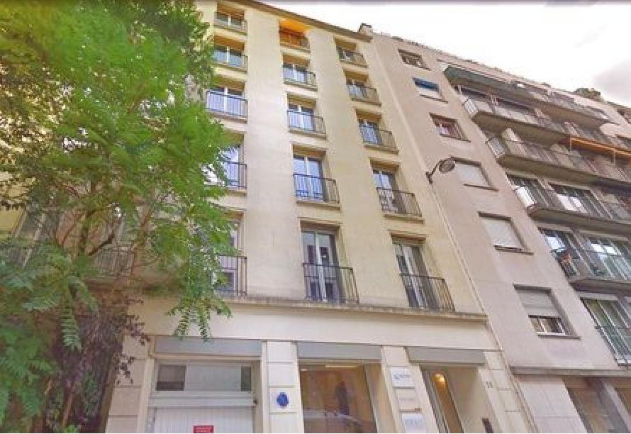 
                                                Location
                                                 Location Bureaux Paris 75008