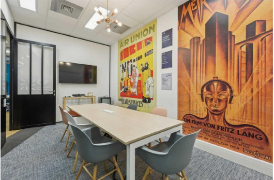
                                                Location
                                                 Location Bureaux Paris 75008