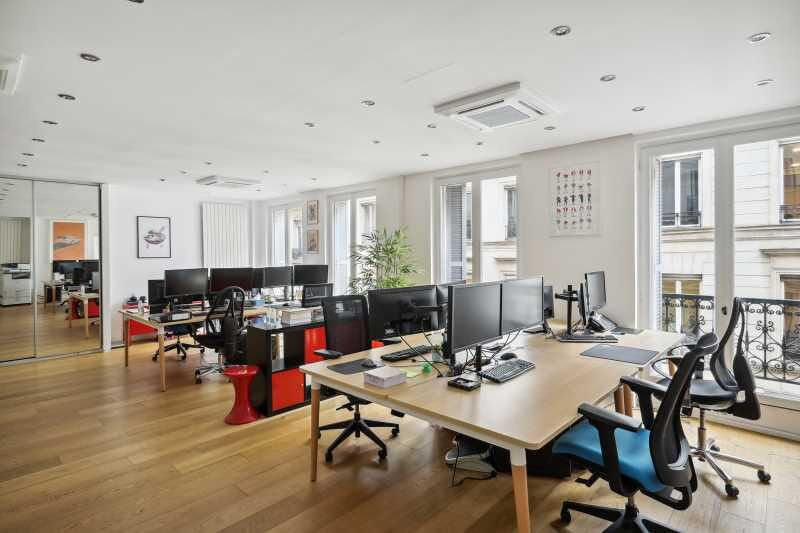 
                                                Location
                                                 Location Bureaux Paris 75009