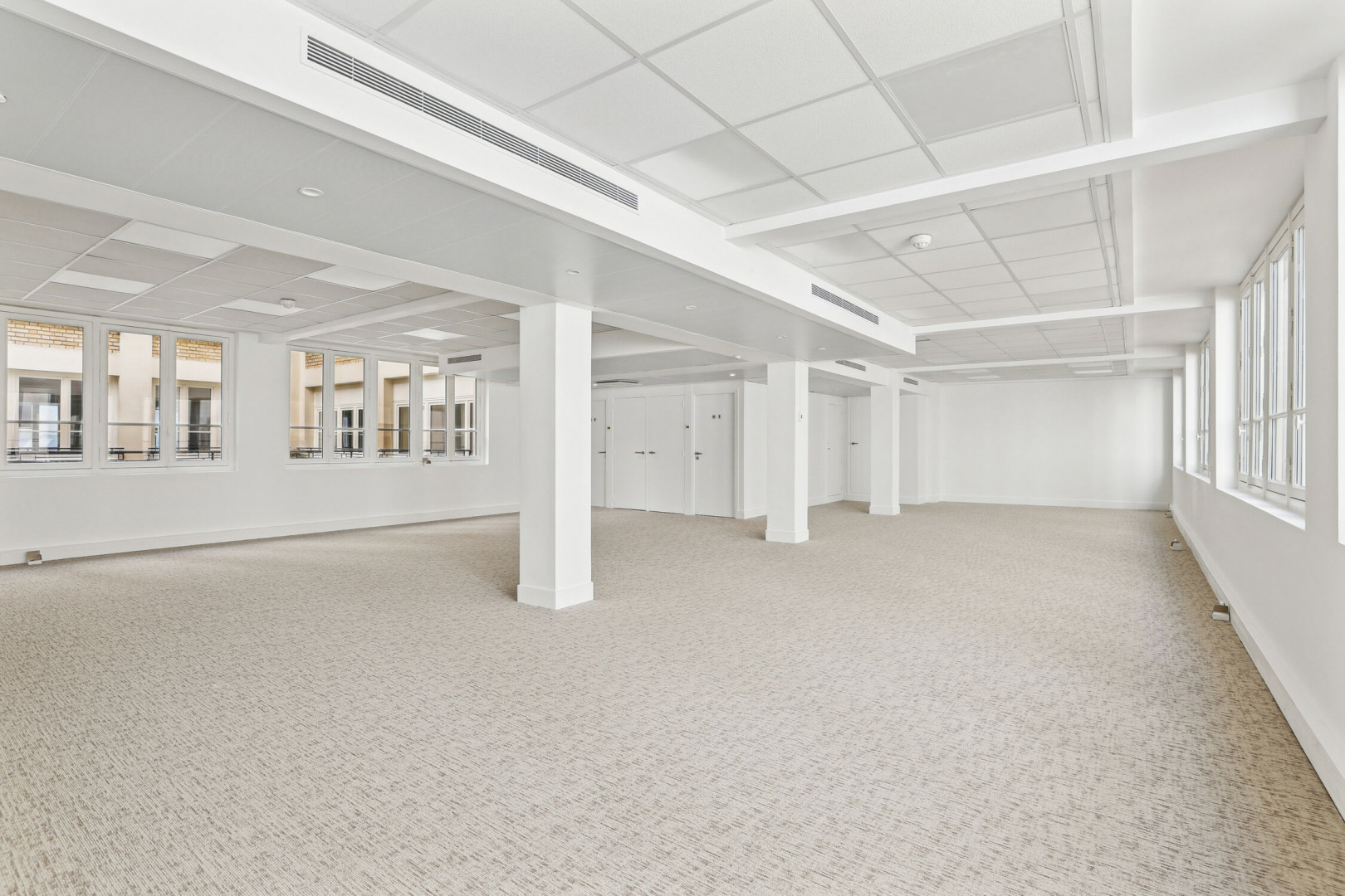 
                                                Location
                                                 Location Bureaux Paris 75009