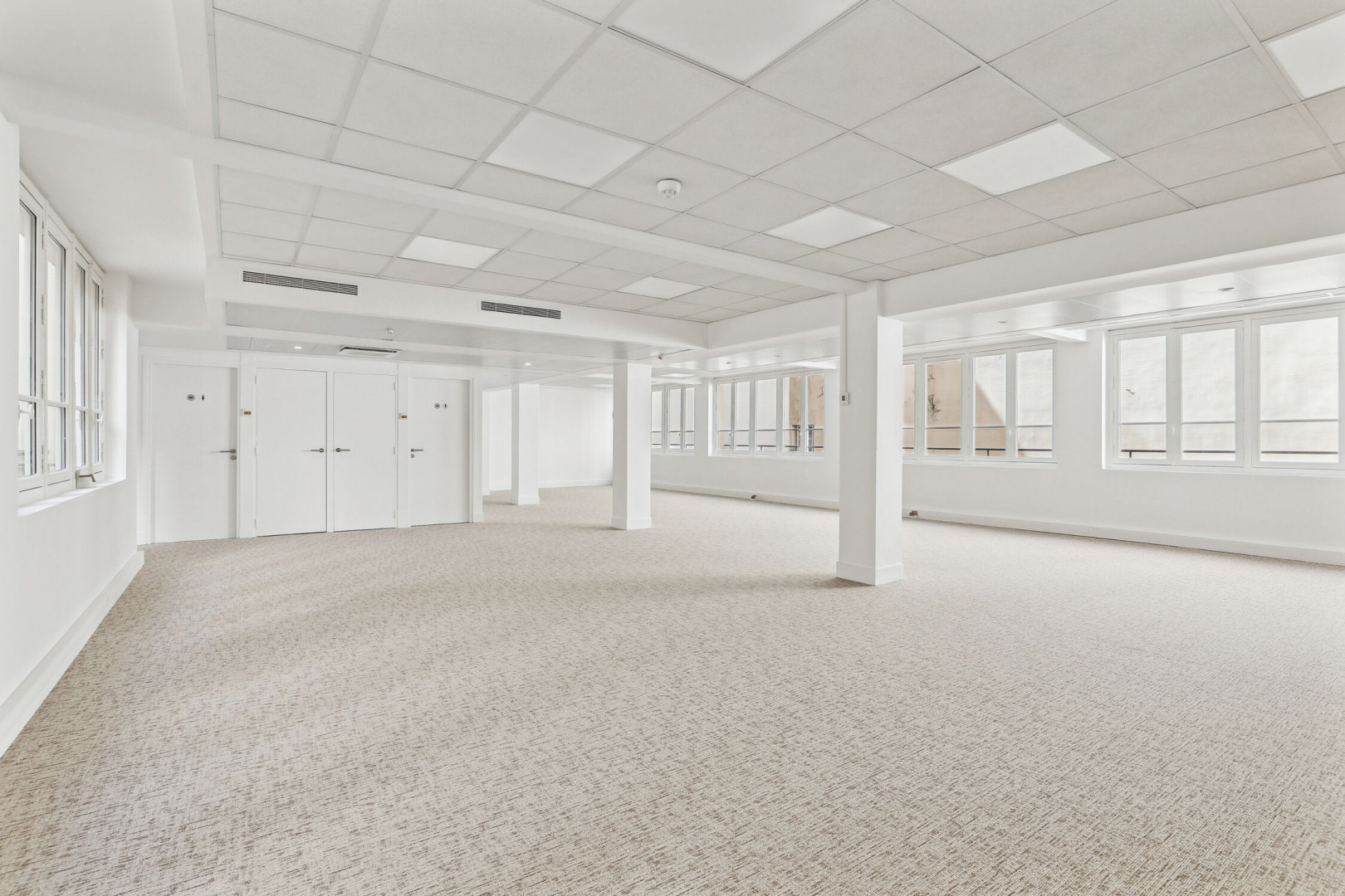 
                                                Location
                                                 Location Bureaux Paris 75009
