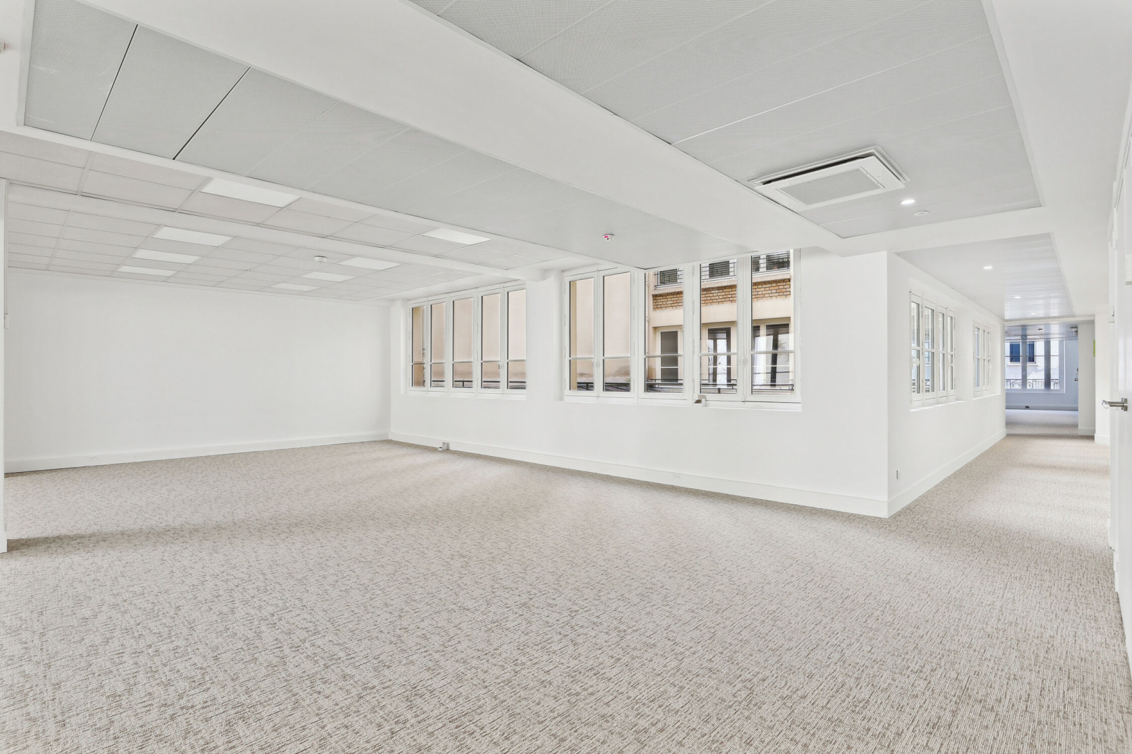 
                                                Location
                                                 Location Bureaux Paris 75009