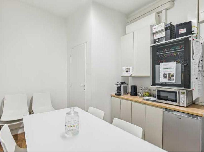 
                                                Location
                                                 Location Bureaux Paris 75009