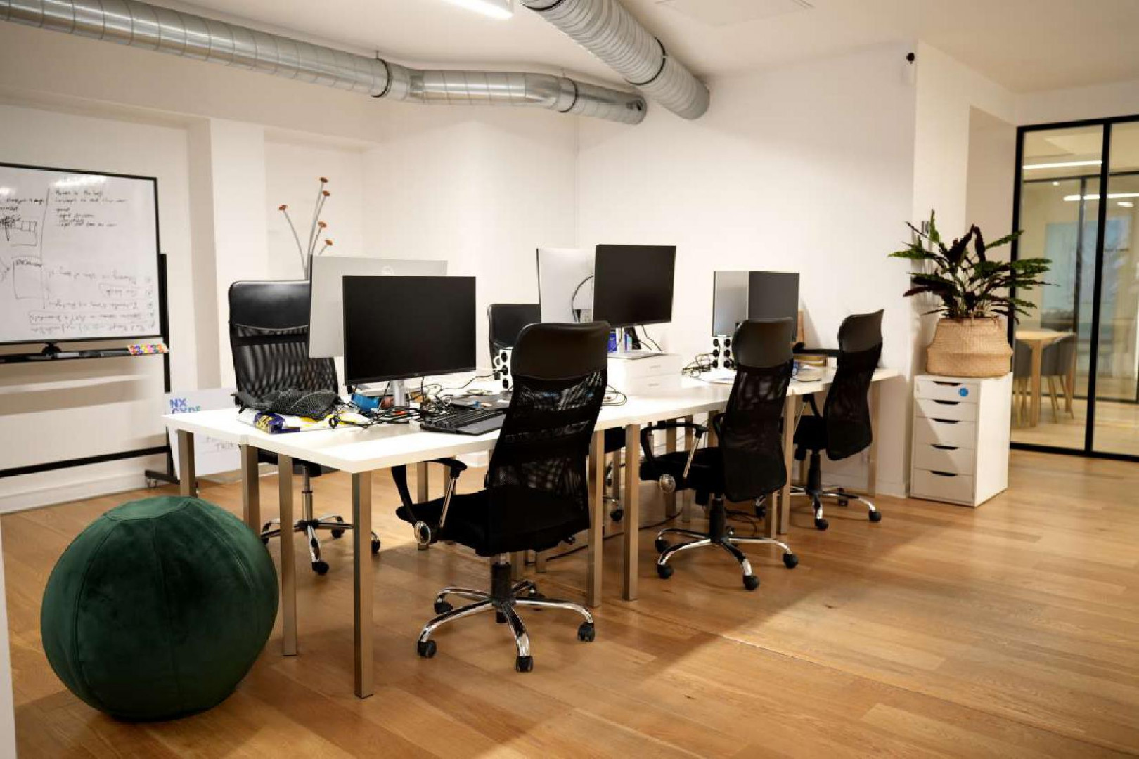 
                                                Location
                                                 Location Bureaux Paris 75009