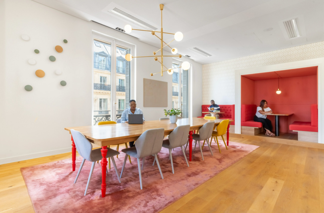 
                                                Location
                                                 Location Bureaux Paris 75009