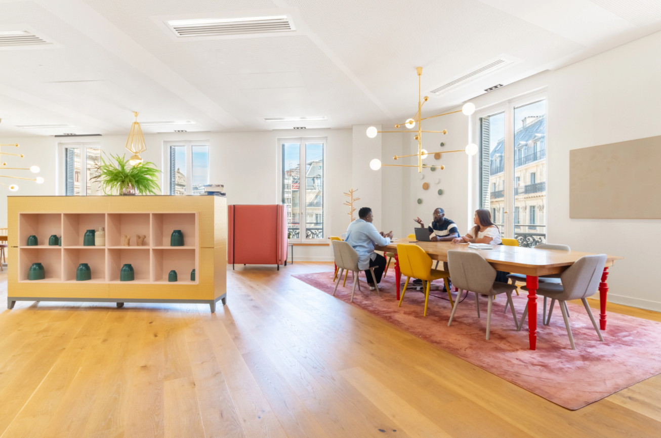 
                                                Location
                                                 Location Bureaux Paris 75009