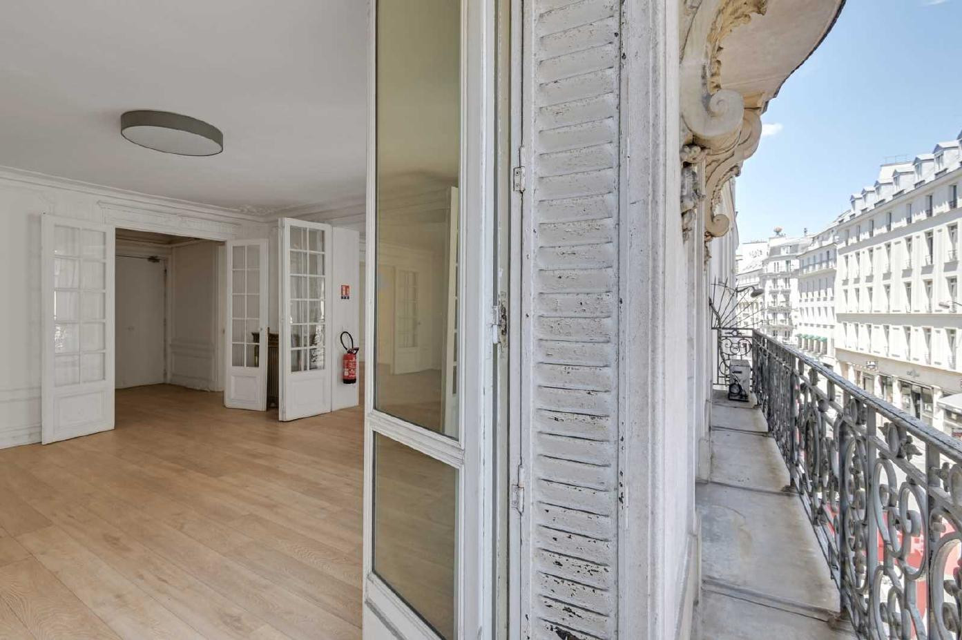 
                                                Location
                                                 Location Bureaux Paris 75009