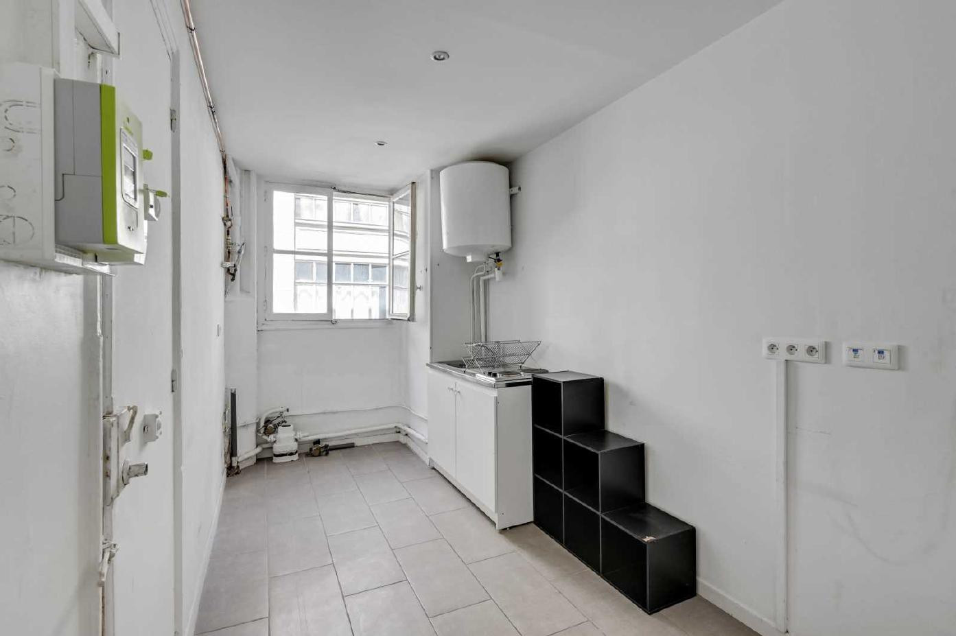 
                                                Location
                                                 Location Bureaux Paris 75009