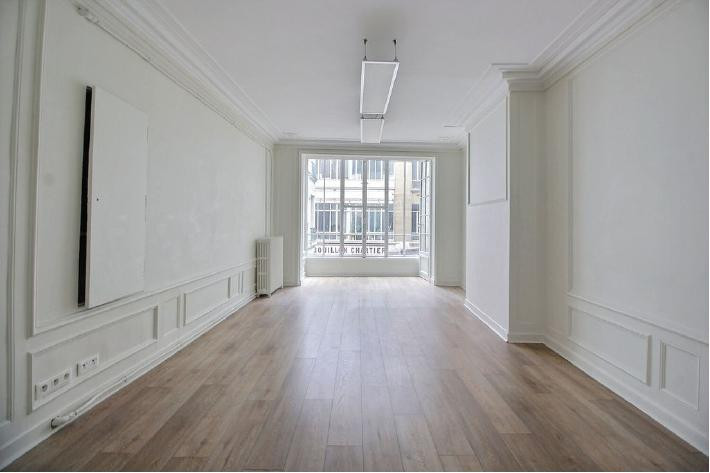 
                                                Location
                                                 Location Bureaux Paris 75009