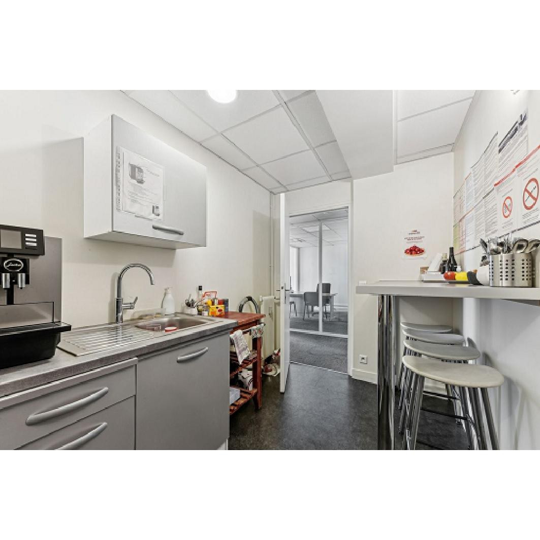 
                                                Location
                                                 Location Bureaux Paris 75009
