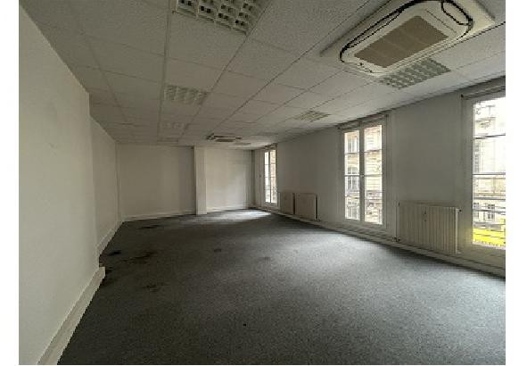 
                                                Location
                                                 Location Bureaux Paris 75009